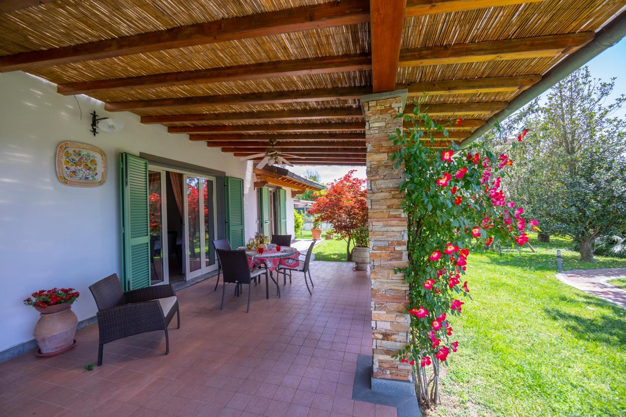 Villa Clara Few Km From The Sea - Happy Rentals Pietrasanta Extérieur photo